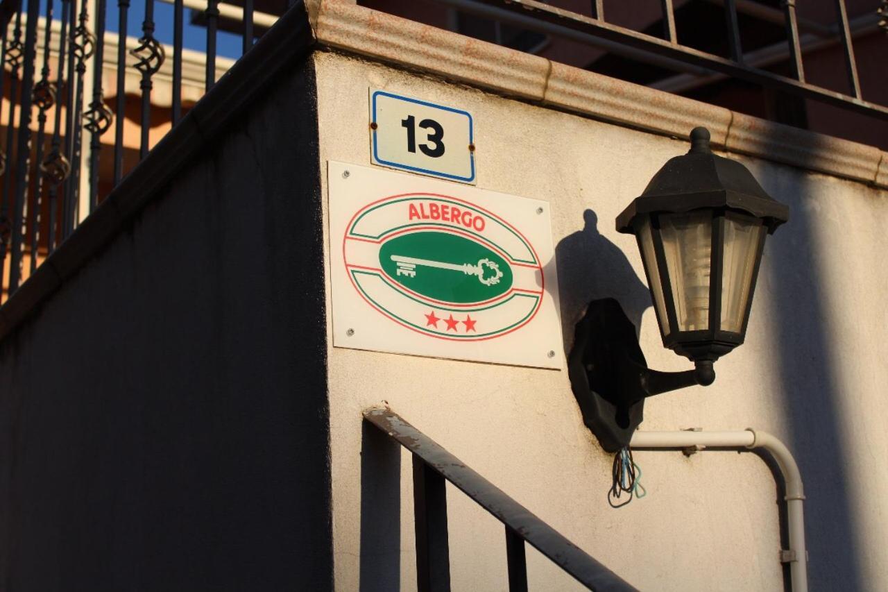 Hotel Ristorante L'Avvenire Джиццерия Экстерьер фото